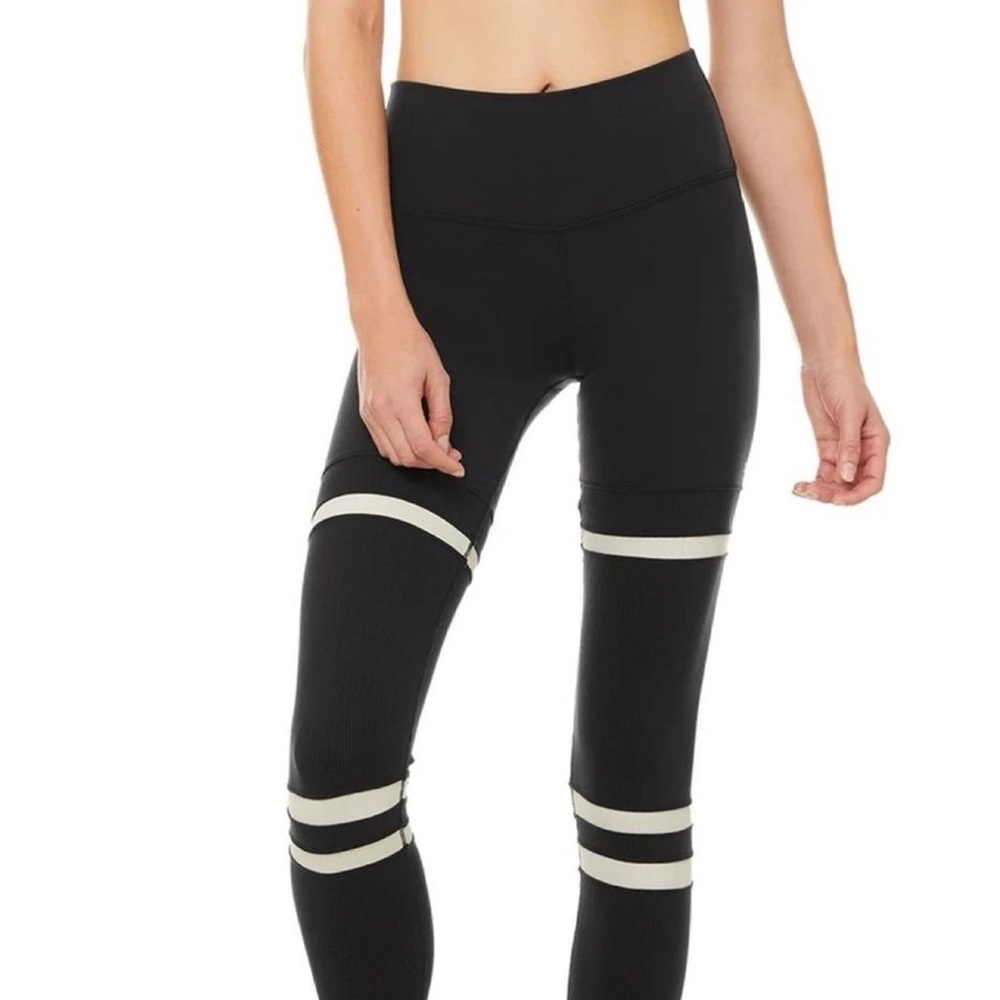 ALO YOGA High Waisted Legit Leggings Black Bone Stripe Ribbed Kylie Jenner Large